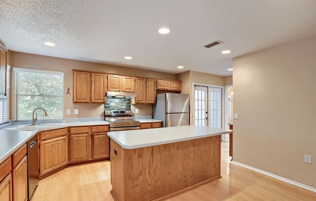 2427 Cedar — photo 5