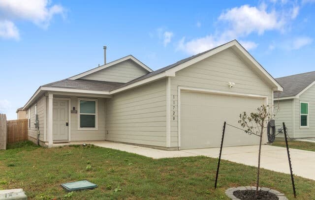 11720 Arctic Rose — photo 2