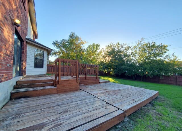 8031 Cherry Glade — photo 5