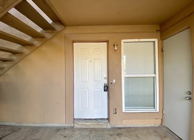 5225 Meadow Field Unit 1 — photo 3