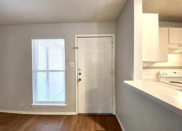 5225 Meadow Field Unit 1 — photo 4