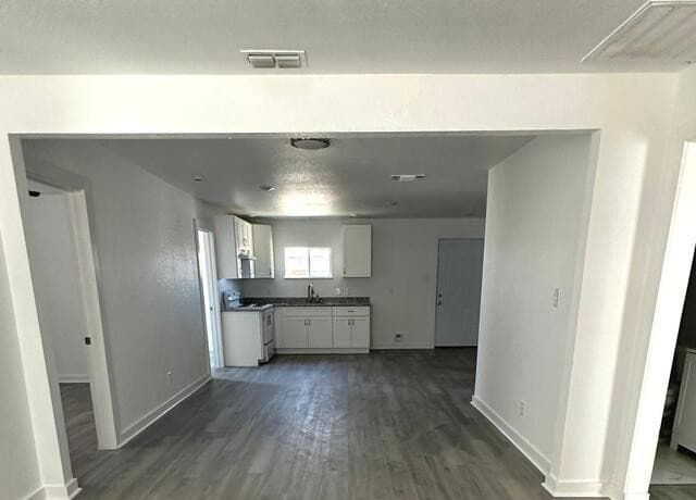 514 Davis — photo 3