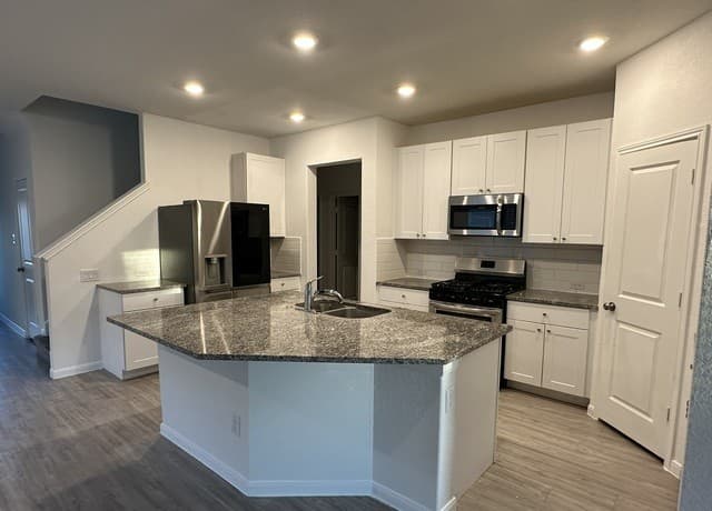 13942 Reservoir — photo 5