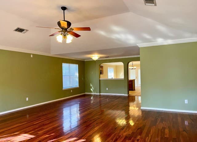 3-bedroom rental at 12219 Stable Road Dr in San Antonio, TX — photo 5