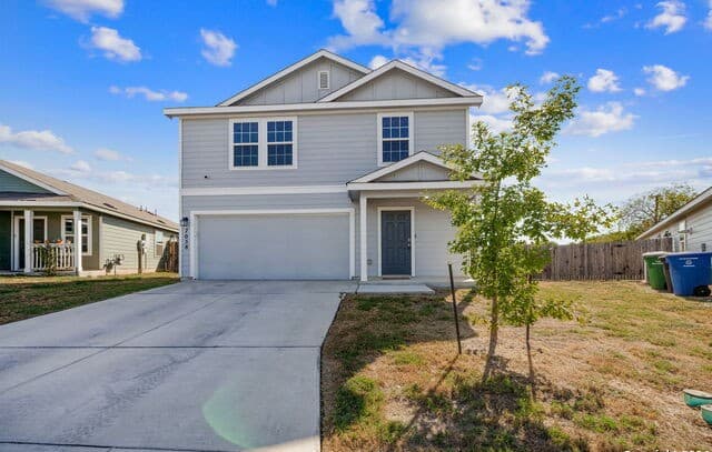 4-bedroom rental at 7058 Dominic Vly in San Antonio, TX — photo 2