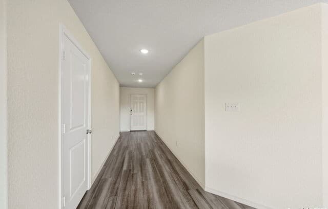 4-bedroom rental at 7058 Dominic Vly in San Antonio, TX — photo 4