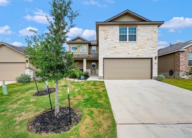 3-bedroom rental at 22607 Green Jacket in San Antonio TX