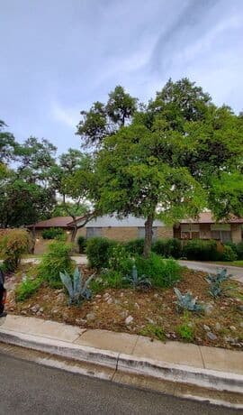 3323 Scenic Ln — photo 1