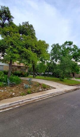 3323 Scenic Ln — photo 2