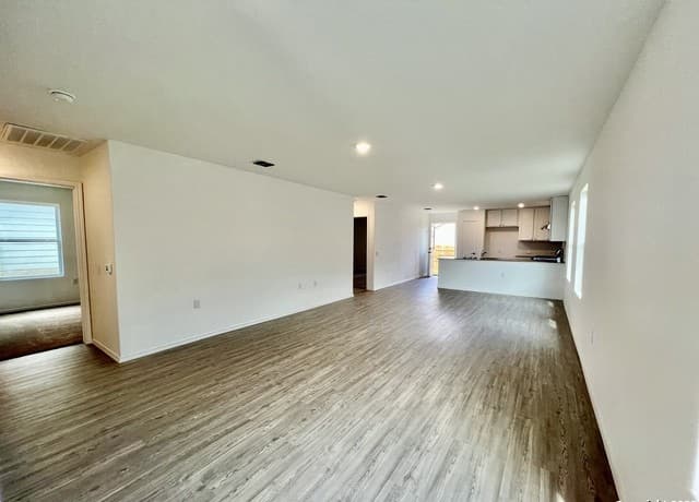 10542 Nye Pass — photo 3