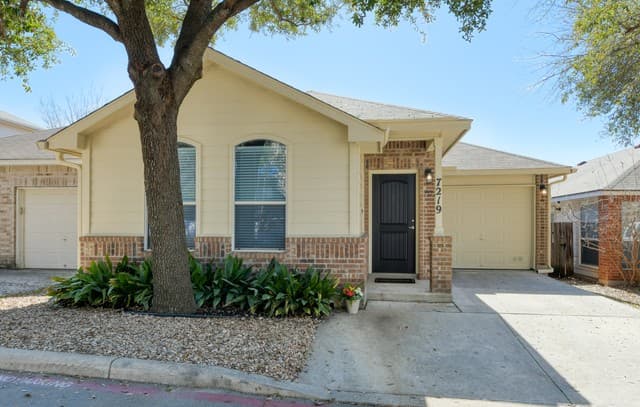 3-bedroom rental at 7219 Painter in San Antonio TX