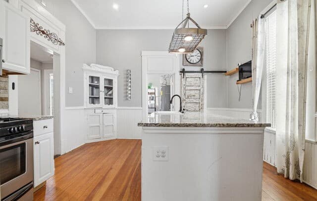 1518 Wyoming St — photo 4