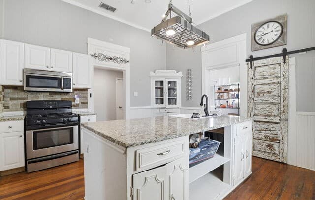 1518 Wyoming St — photo 5