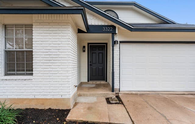 3-bedroom rental at 3322 Stoney Mist in San Antonio, TX — photo 4