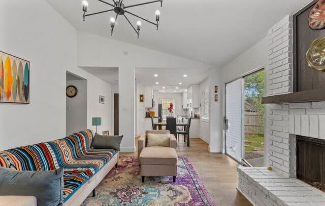 3-bedroom rental at 3322 Stoney Mist in San Antonio, TX — photo 5