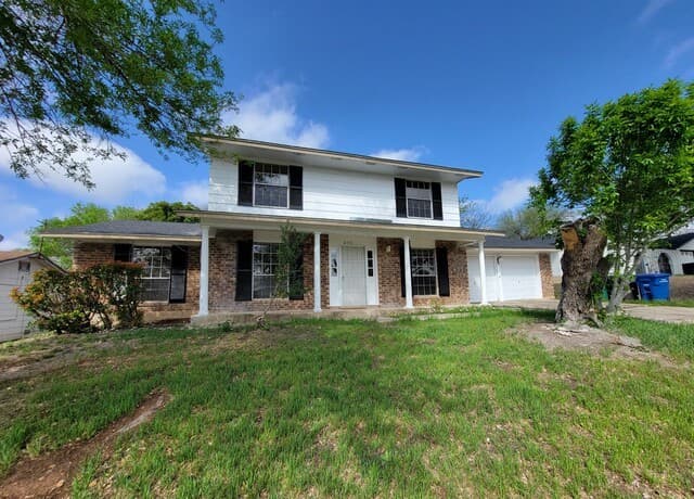 4-bedroom rental at 2115 Cedar Run in San Antonio, TX — photo 2