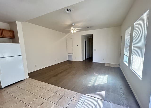 5046 Anacacho St — photo 3