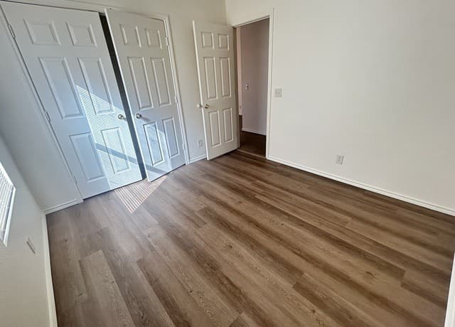 5046 Anacacho St — photo 4