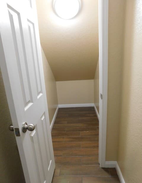 8706 8th St Unit 2 — photo 5