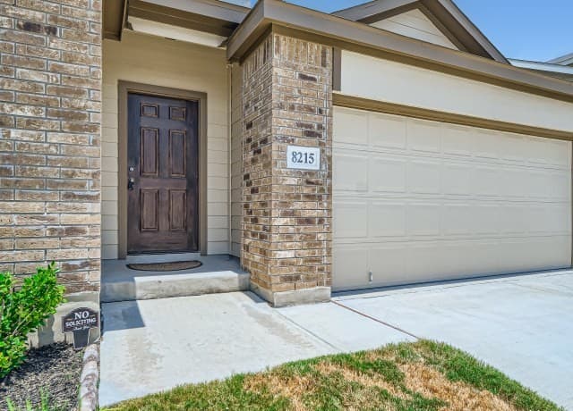 8215 Torchwood Dr — photo 3