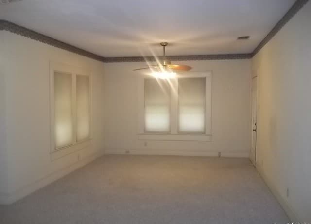 330 Eads — photo 3