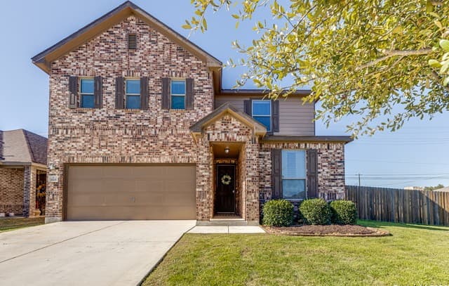4-bedroom rental at 7615 Cherished Bend in San Antonio TX