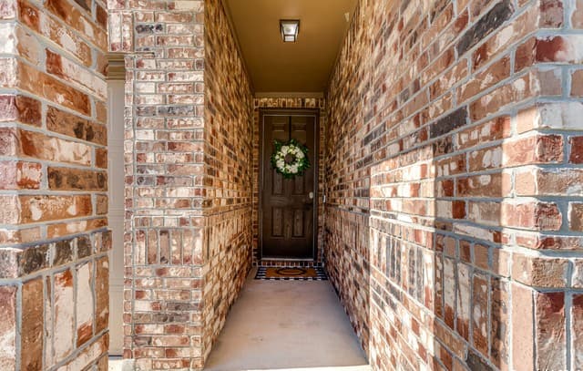 4-bedroom rental at 7615 Cherished Bend in San Antonio, TX — photo 3