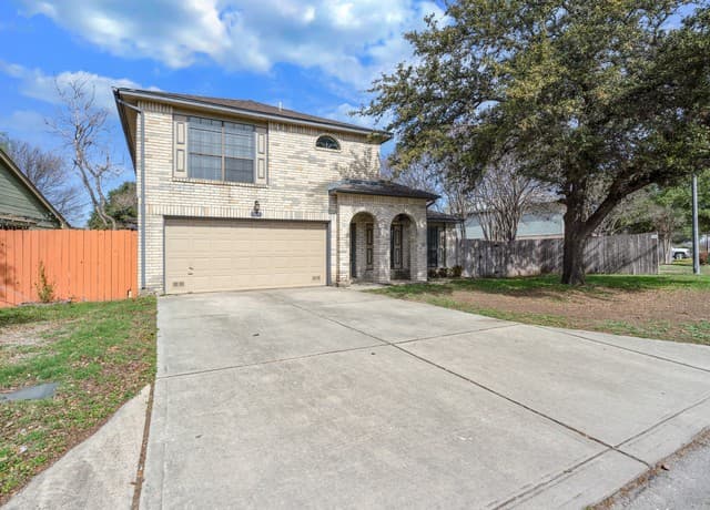 10702 Lake Path Dr — photo 2