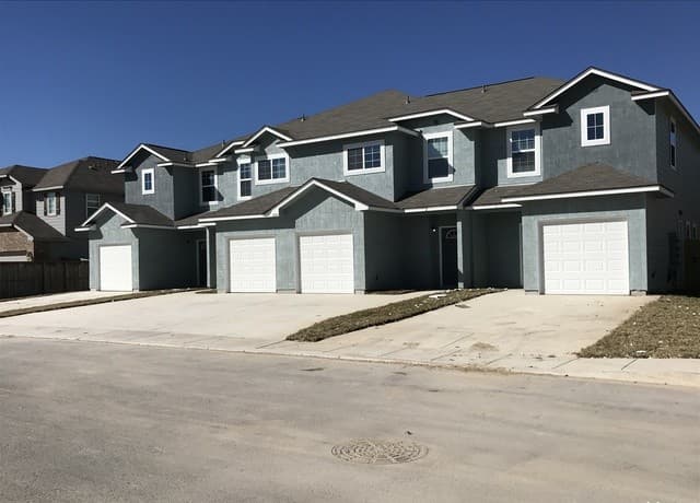 8315 Breezy Cove Unit 3