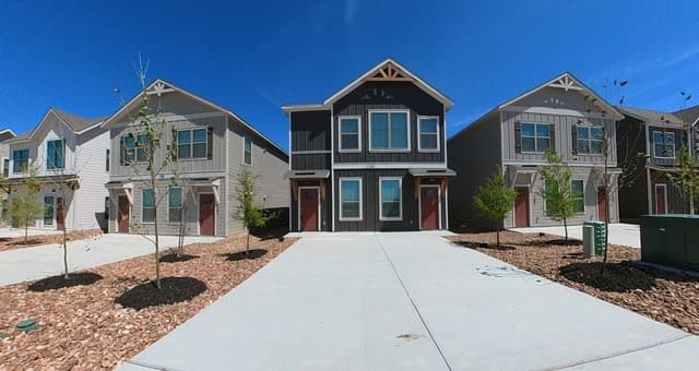 7122 Magnolia Creek — photo 2