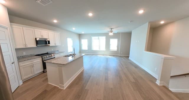 7122 Magnolia Creek — photo 3