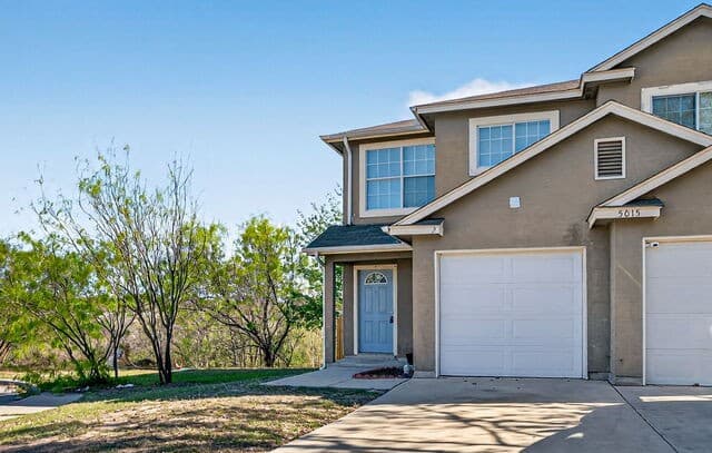 5015 Summit Pass Unit 2 — photo 4