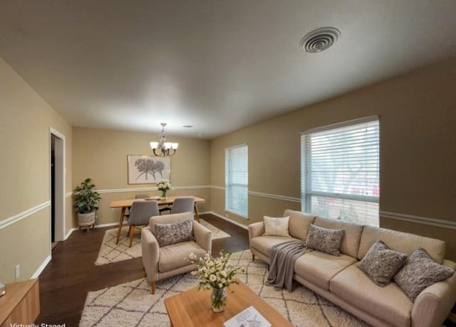 834 Fabulous Dr — photo 2