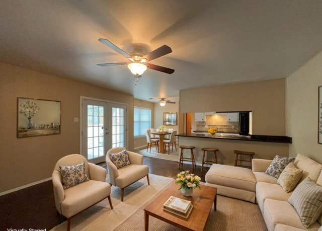 834 Fabulous Dr — photo 3