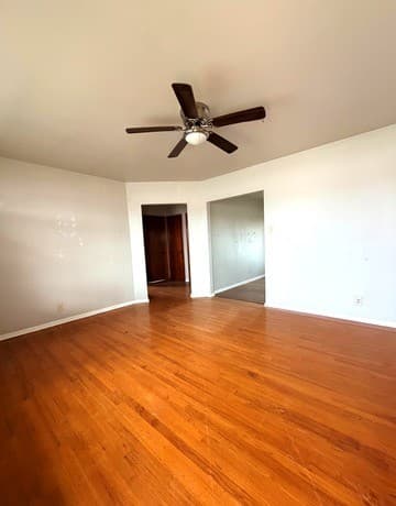 4926 Alma Unit 2 — photo 3