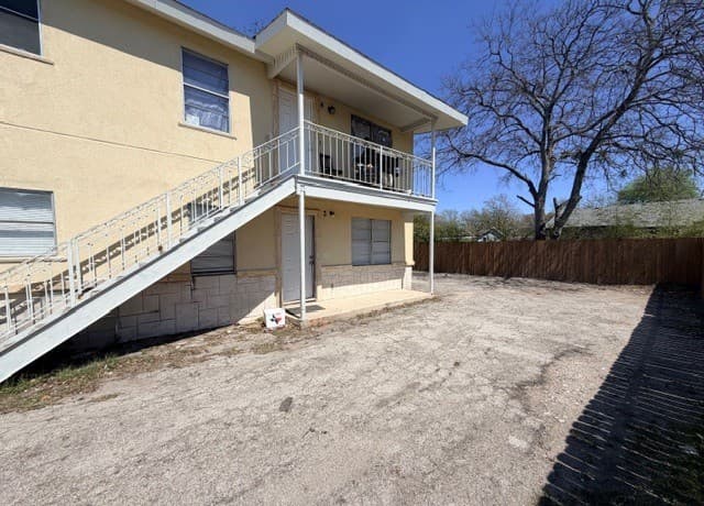 1418 Romero Unit 3 — photo 2