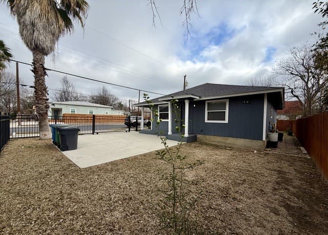 514 Martin Luther King Dr — photo 3