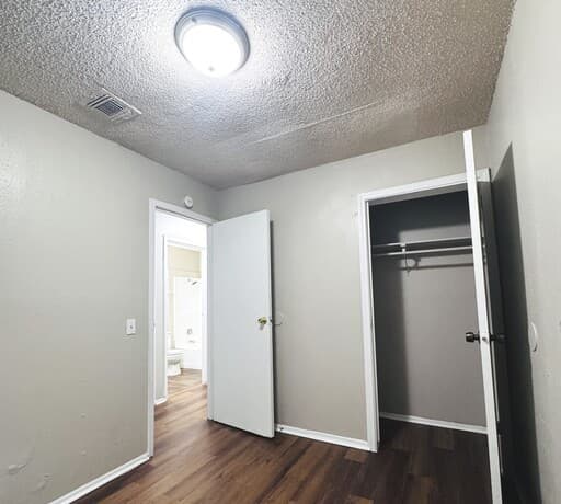 3-bedroom rental at 8719 Potlatch St in San Antonio, TX — photo 3