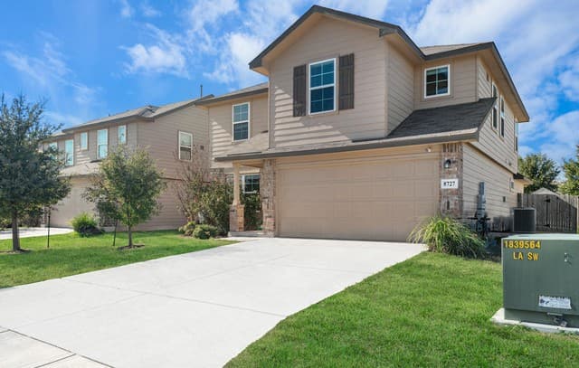 8727 Fisher Falls — photo 2