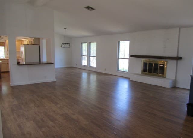 3-bedroom rental at 1947 Encino Belle St in San Antonio, TX — photo 5