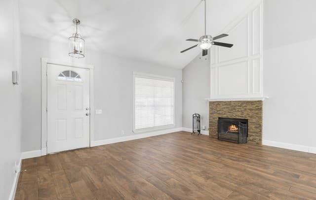 3-bedroom rental at 9135 Rue De Lis in San Antonio, TX — photo 4