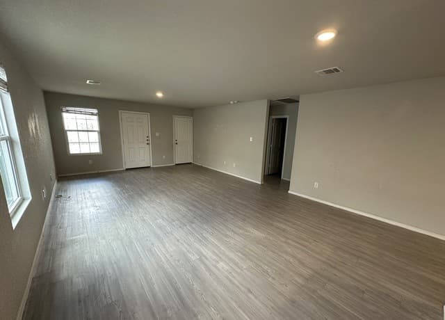 10754 Prusiner — photo 3