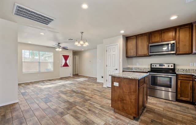 342 Ferris — photo 2