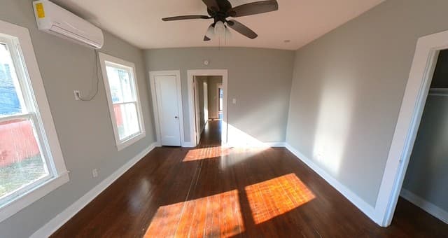 1-bedroom rental at 538 Kayton Unit 538 in San Antonio, TX — photo 4