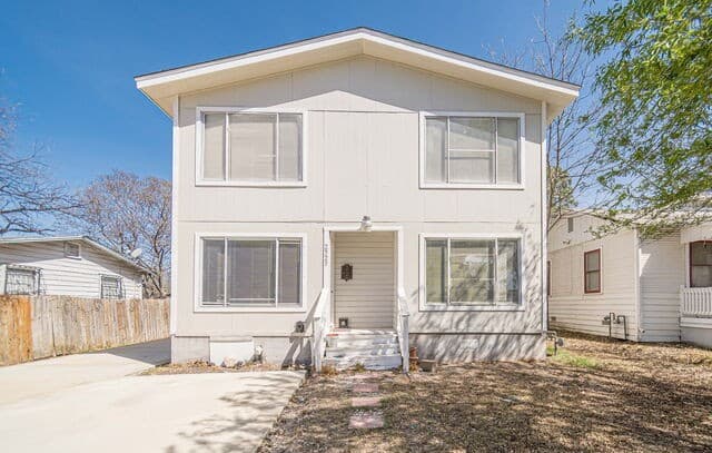 2-bedroom rental at 2323 Arbor Place Unit 2 in San Antonio TX