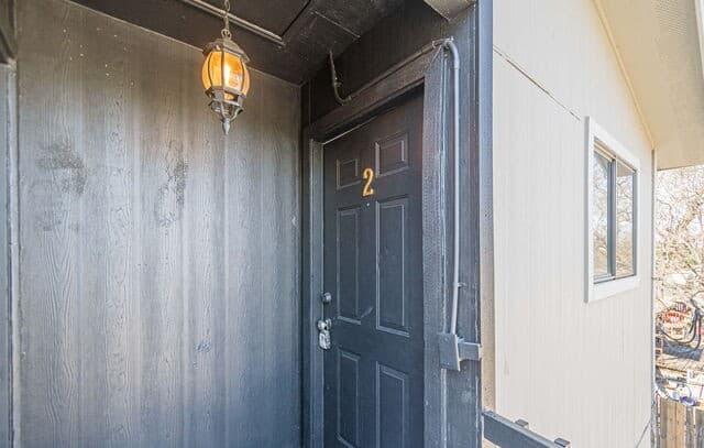 2-bedroom rental at 2323 Arbor Place Unit 2 in San Antonio, TX — photo 2