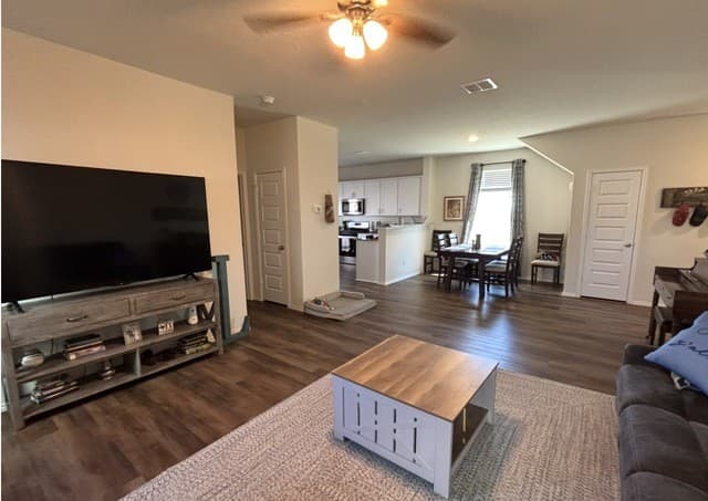 109 Acorn — photo 5