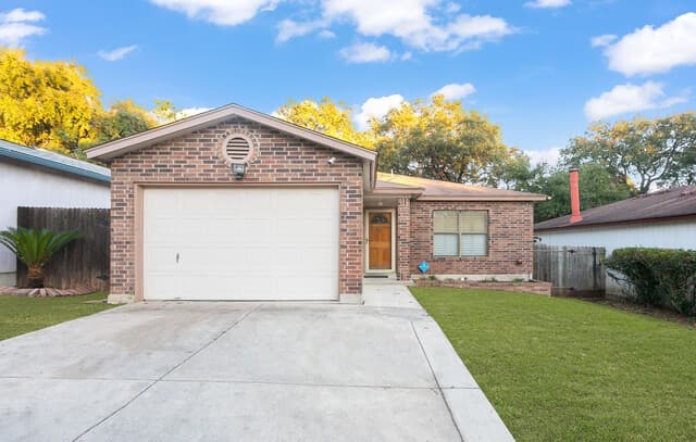 3-bedroom rental at 13014 Ocean Glade in San Antonio TX
