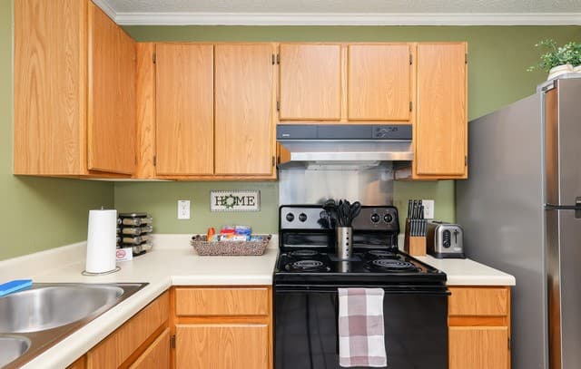 3-bedroom rental at 13014 Ocean Glade in San Antonio, TX — photo 2