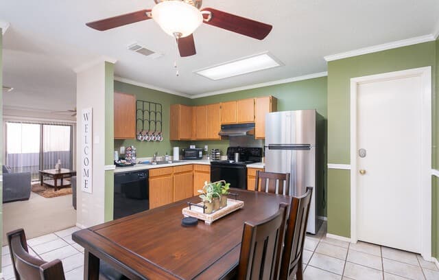 3-bedroom rental at 13014 Ocean Glade in San Antonio, TX — photo 5